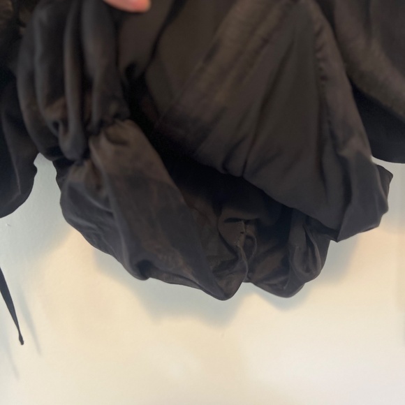 H&M Black Poof Sleeve Ruched Front, Back Sleeve Full Zip back Goth Romantic XL - Picture 9 of 12